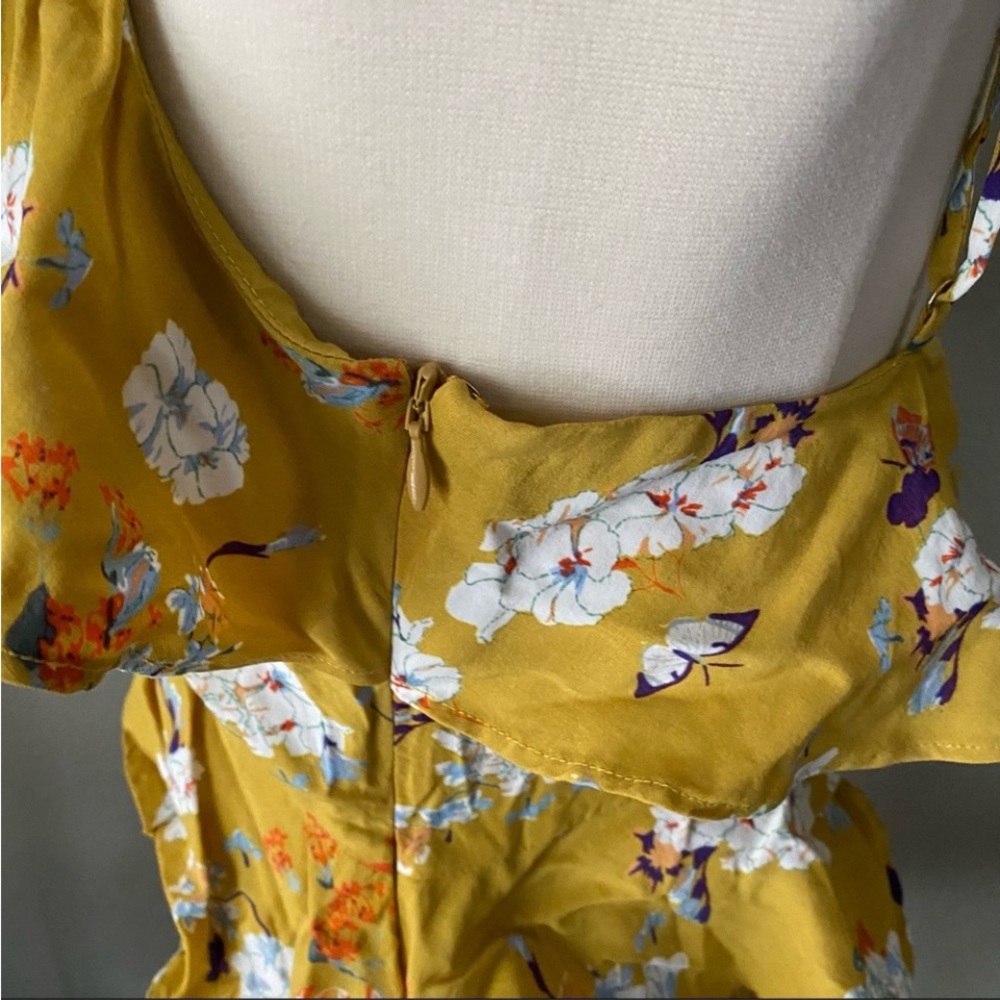 NEW REVOLVE Song of Style Sloan Mini Yellow Floral Tiered Dress Size Small - Picture 12 of 16